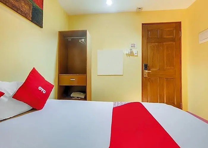 Oyo 902 Comfy Hotel Manila