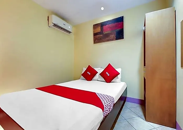 Oyo 902 Comfy 2*
